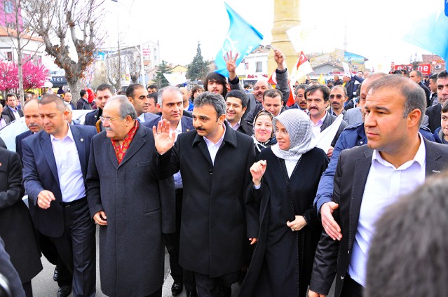 Miting gibi sevgi yürüyüşü