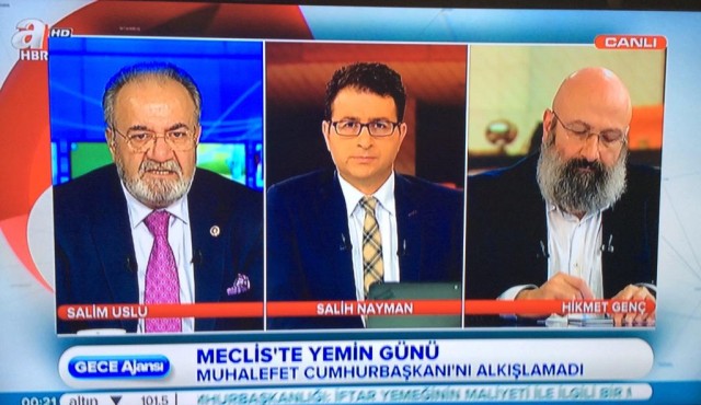 ‘Cumhurbaşkanı Erdoğan’a ayağa kalkmayan muhalefet