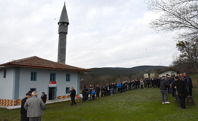 500 yıllık tarihi camide bayramlaştılar