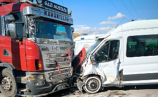 Zincirleme kaza, 14 yaralı